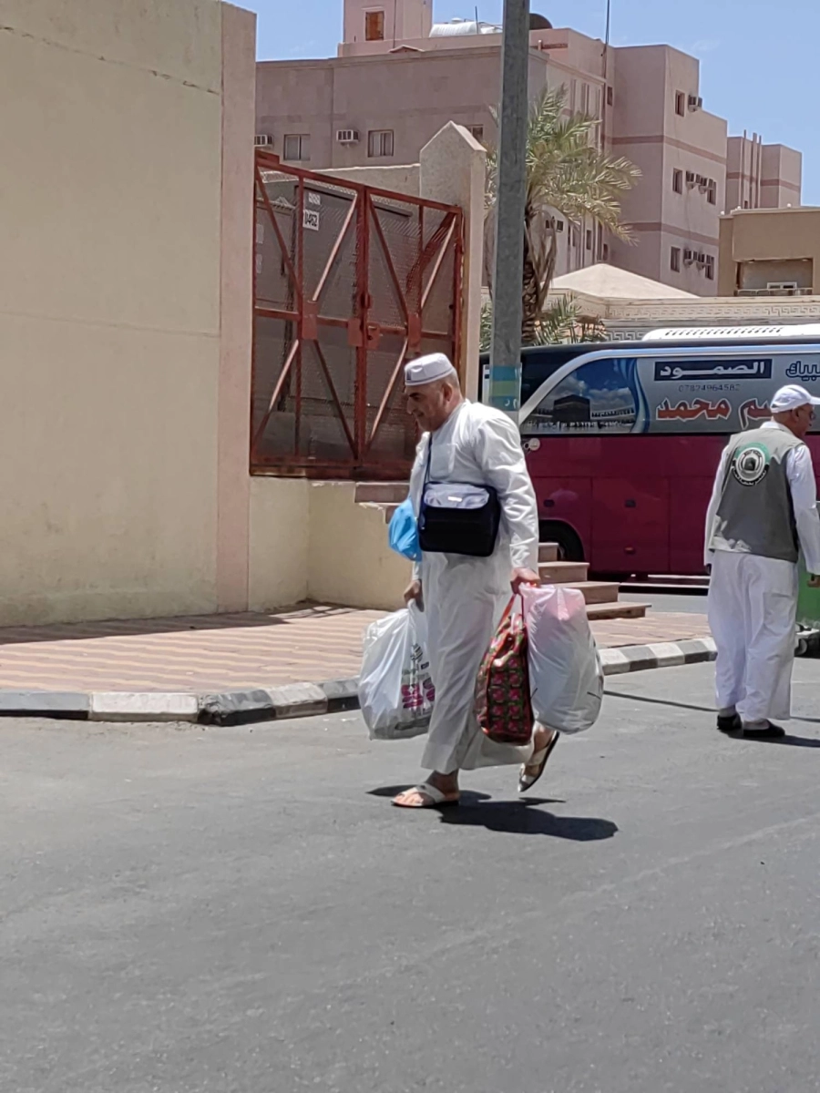 من مغادرة الحجاج مكة المكرمة (أنس الحارثي) 