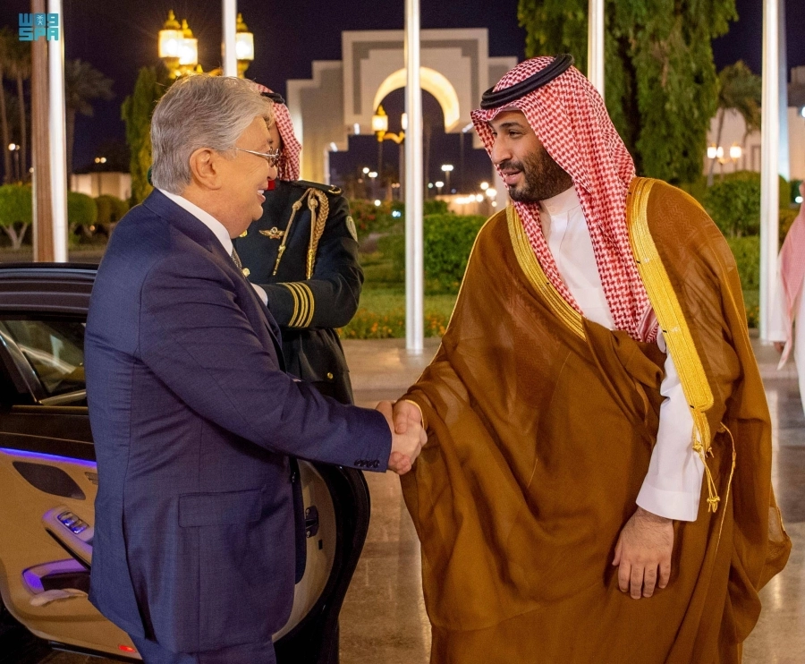 الأمير محمد بن سلمان خلال استقباله قاسم توكاييف 