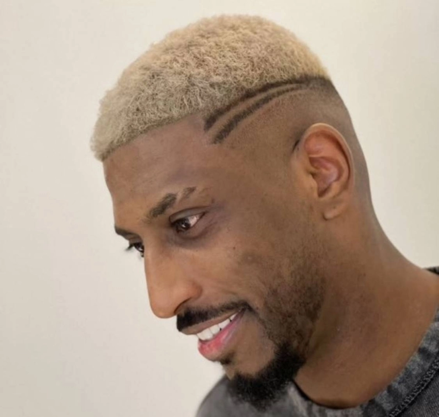 






أحمد شراحيلي