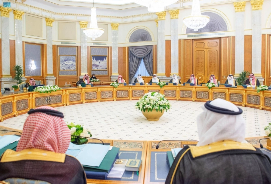 خادم الحرمين مترئسا جلسة مجلس الوزراء                                                                                                                                      (واس)
