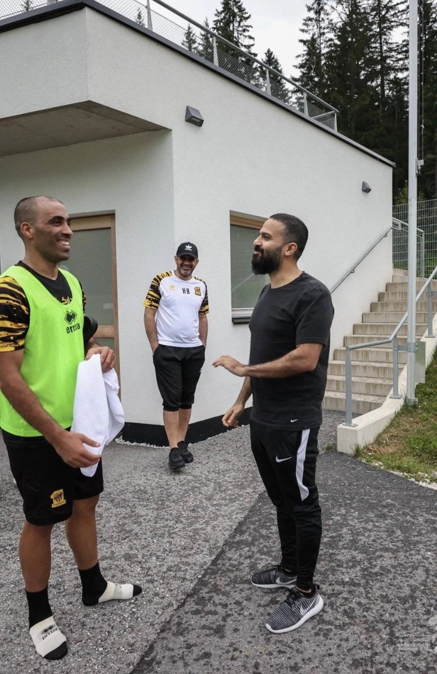 






حمد الله في حديث مع أنمار حائلي