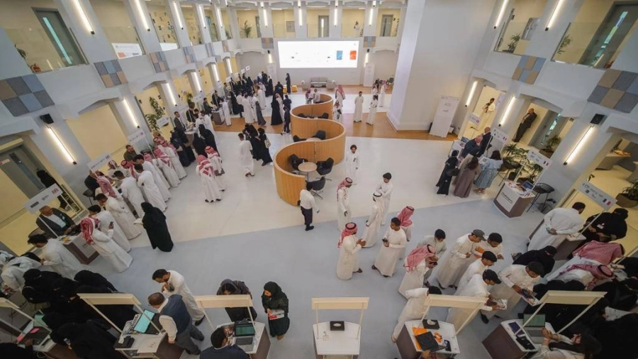 الملتقى اشرك 50 جامعة عالمية بمركز ابتعاث العلا