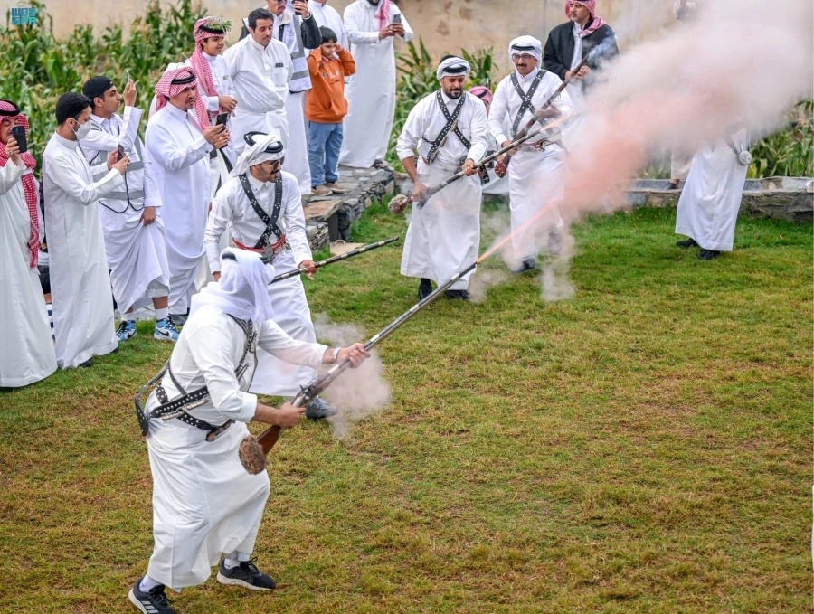 من عروض المهرجان (مكة) 