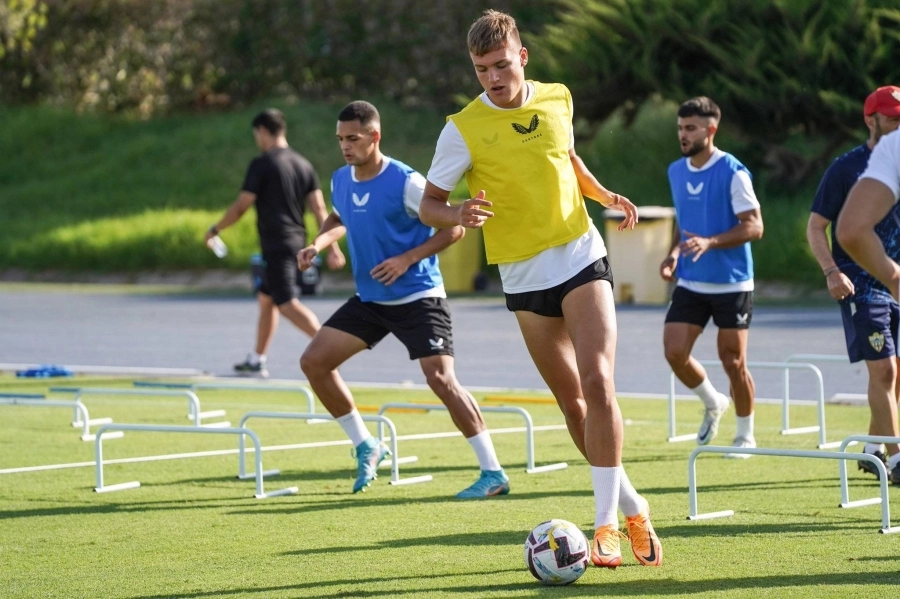 






مناورات الميريا