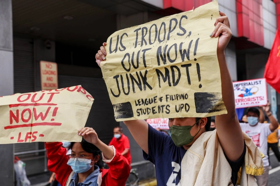 






مظاهرات في الفلبين رفضا لزيارة بيلوسي لتايوان