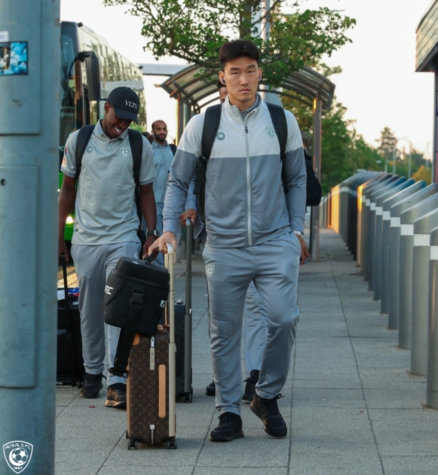 






من مغادرة الهلال للعاصمة لندن