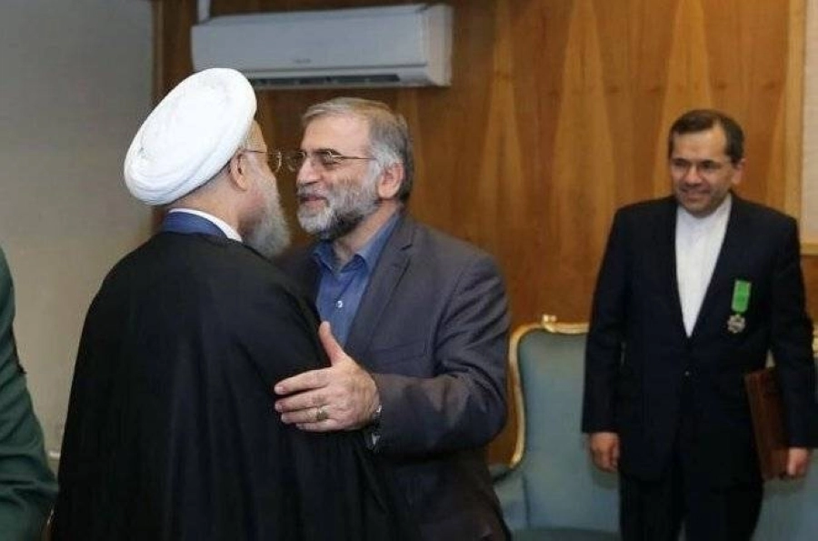 روحاني يتسقبل أبو القنبلة النووية الايرانية (مكة)