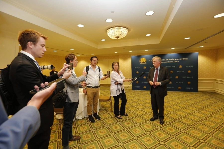 بولتون يتحدث للاعلام حول ايران