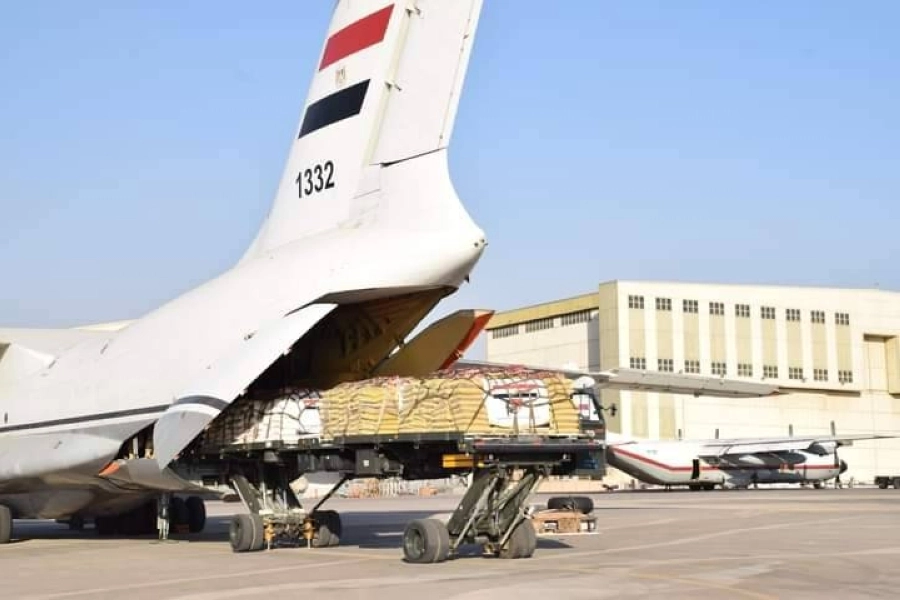 






طائرة مصرية محملة بالمساعدات في الطريق للسودان        (مكة)
