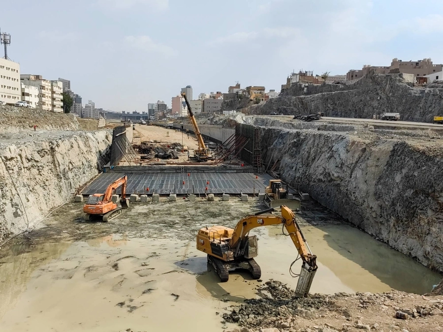 من أعمال مشروع طريق الدائري الثاني بالعاصمة المقدسة - المرحلة الثانية (تقاطع البيبان) (أنس الحارثي)