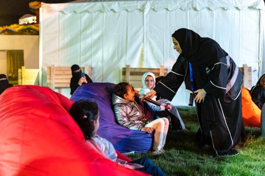 برامج البودكاست ومشاركة الحوار للأطفال (مكة)