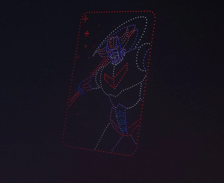 "جريندايزر" ينطلق في سماء الرياض 