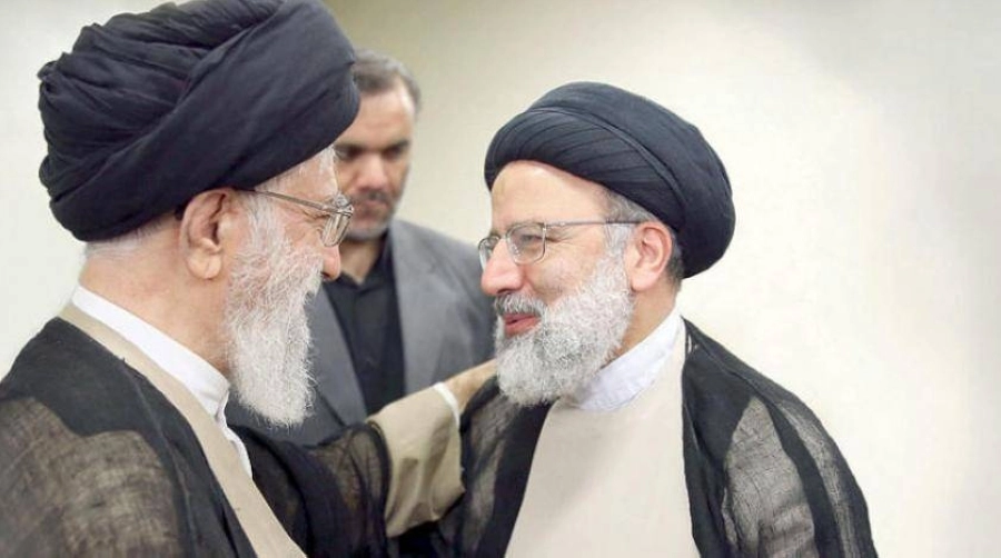 






رئيسي يلقى دعما مستمرا من خامنئي