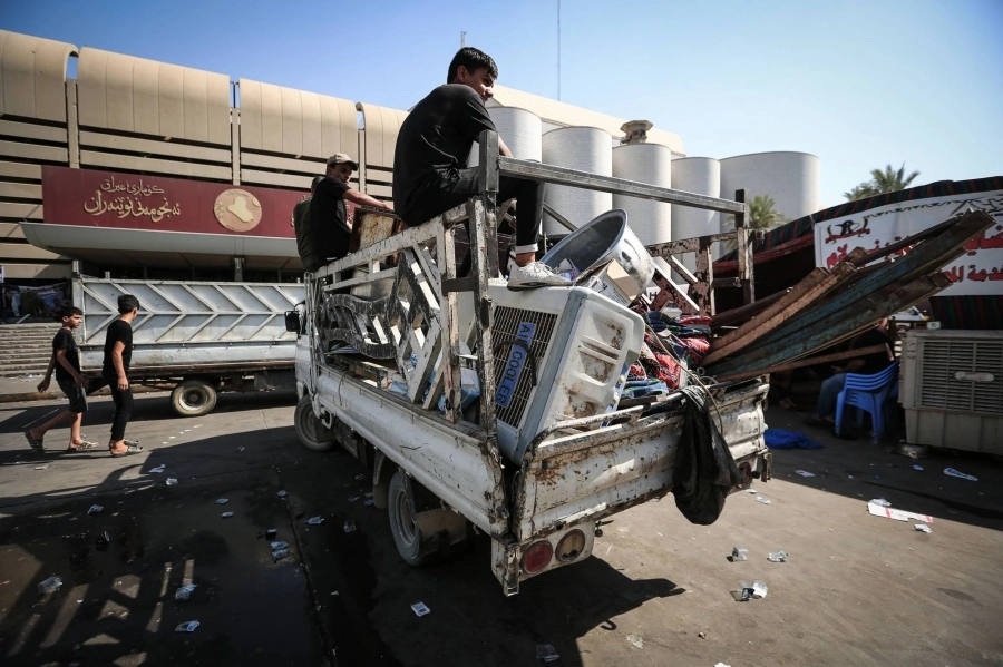 أنصار الصدر ينهون اعتصامهم في بغداد (د ب أ)