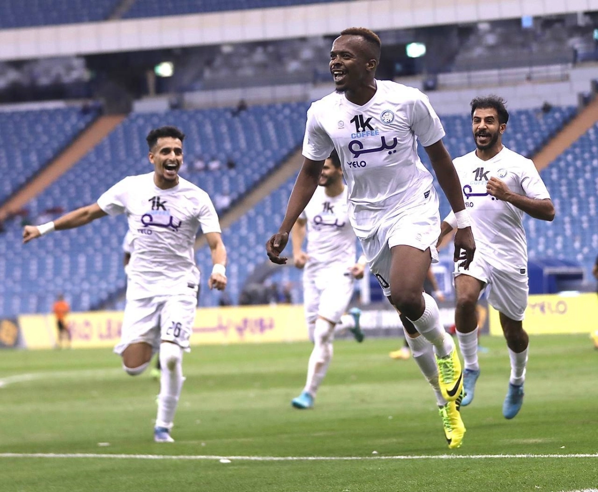 لاعب الأخدود أحمد المولد