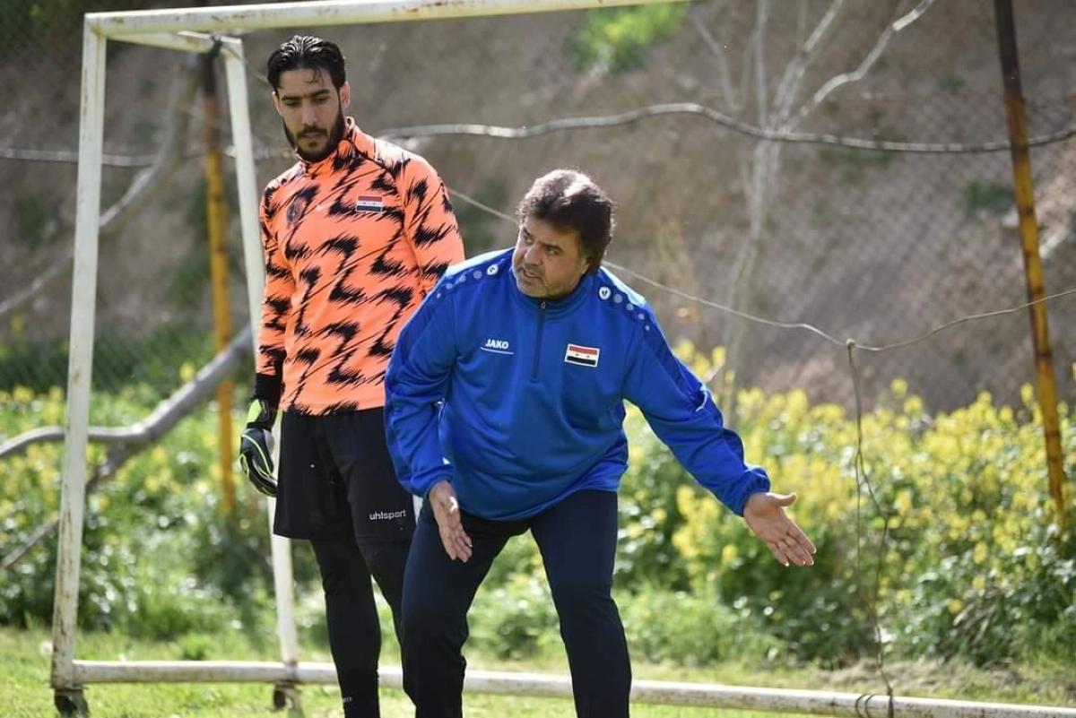 






مدرب الحراس صفوان الحسين