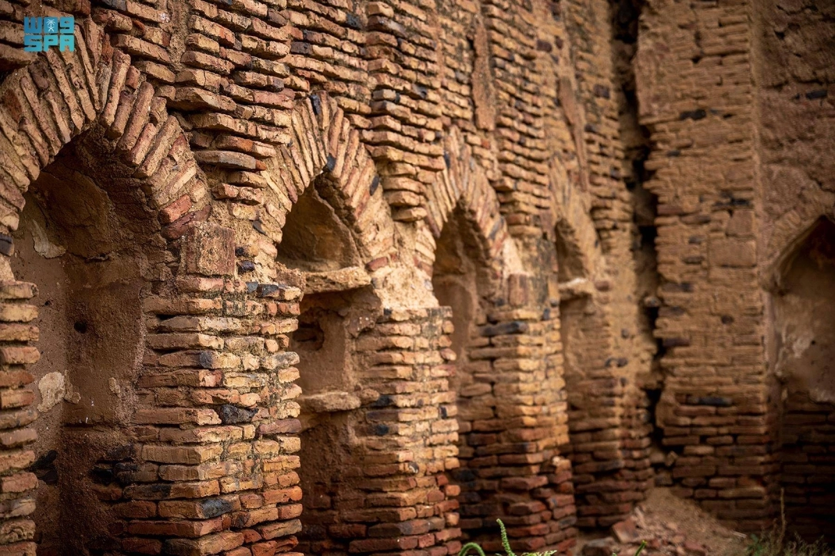 






قلعة الحمى من المعالم التاريخية                                                           (واس)