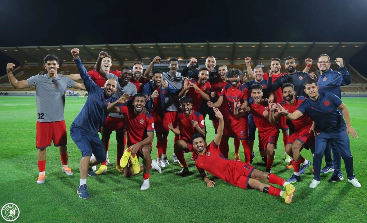 






ضمك بعد الفوز على الخليج