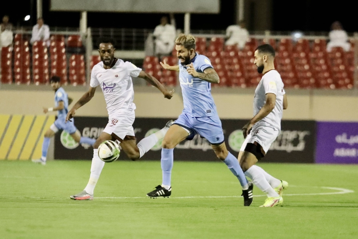 






الجبلين حقق فوزه الثالث أمام الأخدود