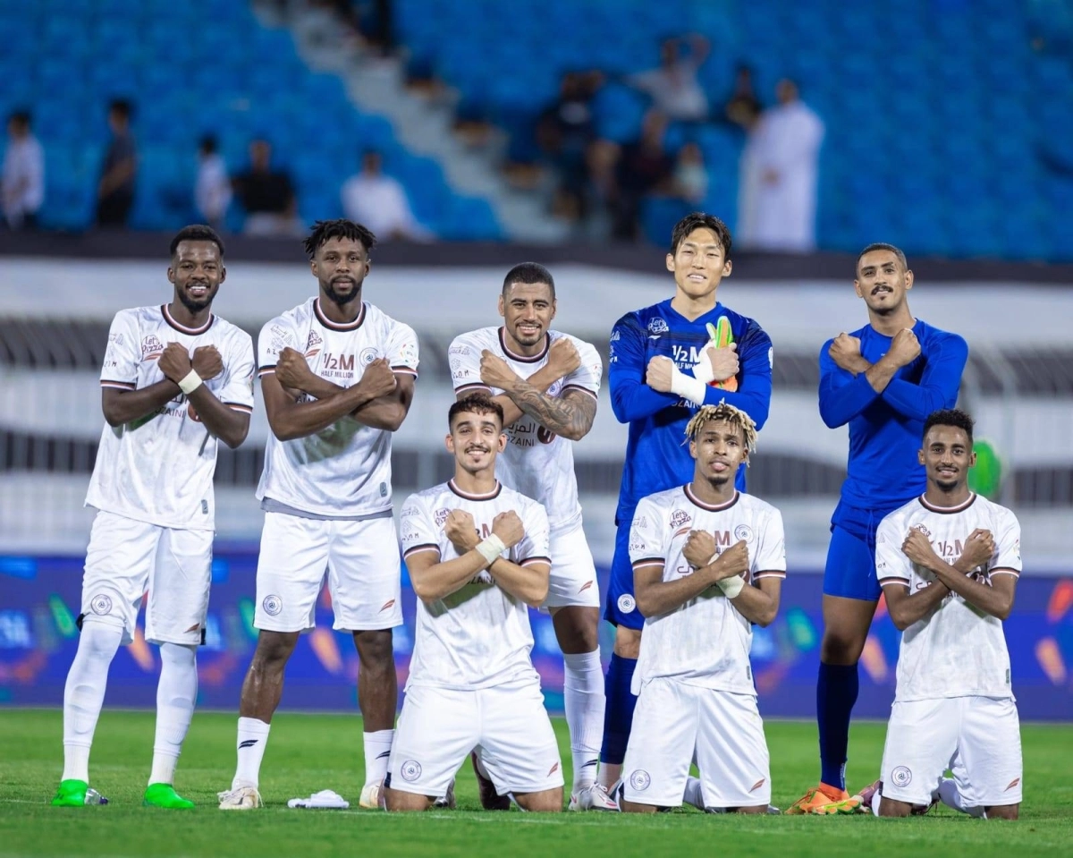 






احتفال دفاع الشباب