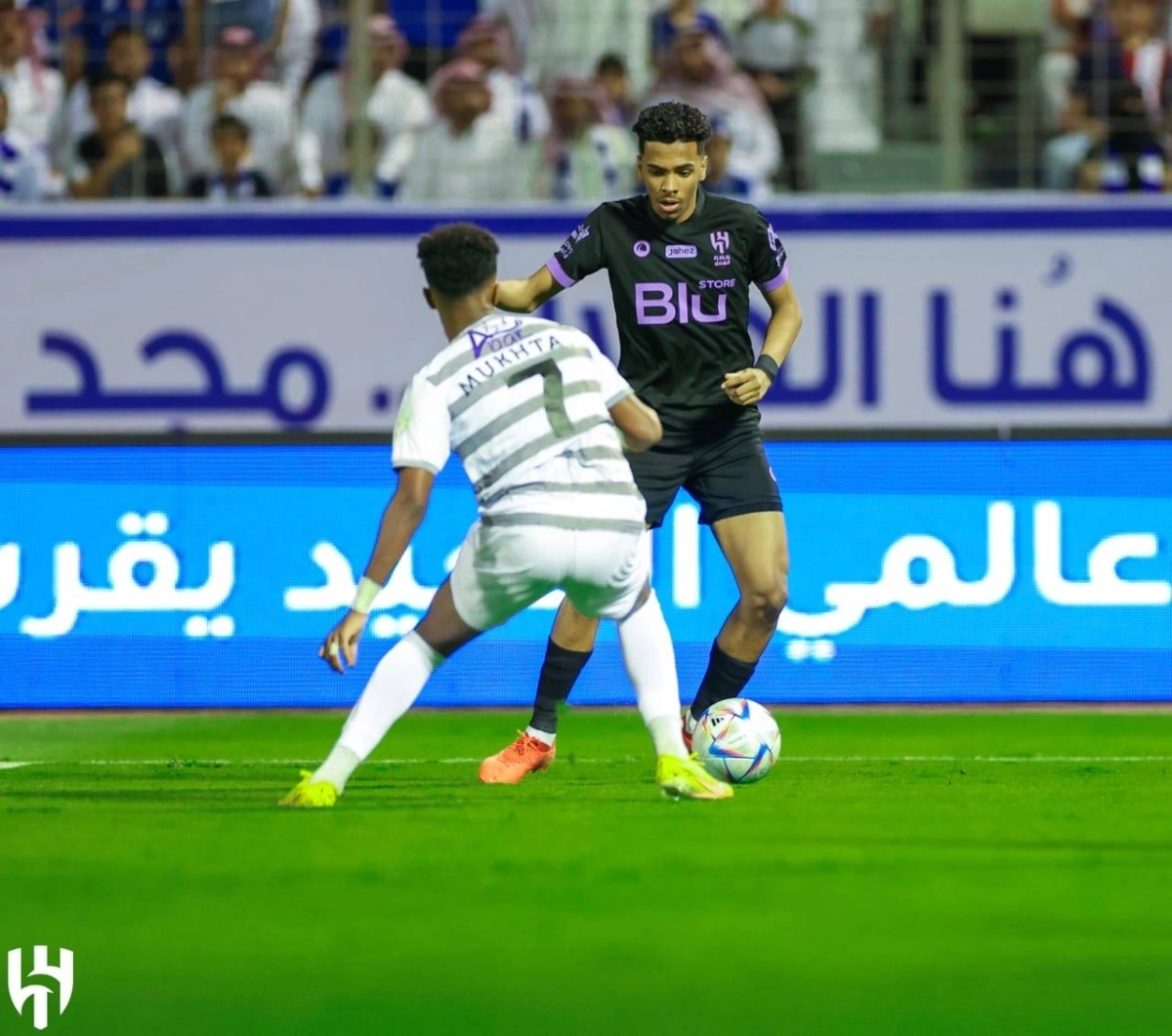 






الهلال والطائي