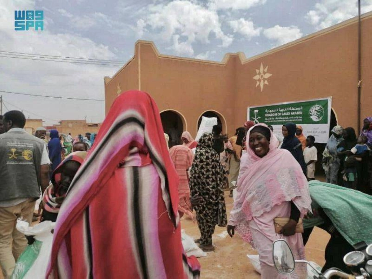 

ابتسامة سودانية بوصول المساعدات السعودية