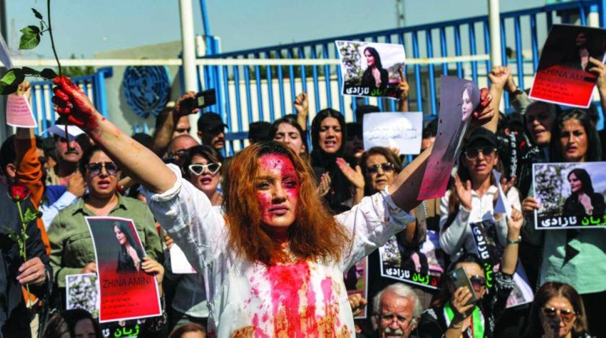 

كرديات يتظاهرن ضد النظام الإيراني                                                      (مكة)