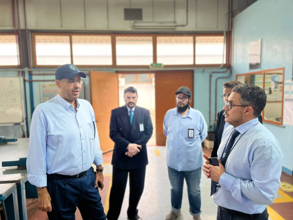 32C65001-51F0-4CE6-AEFE-6A8AA45B5EDB