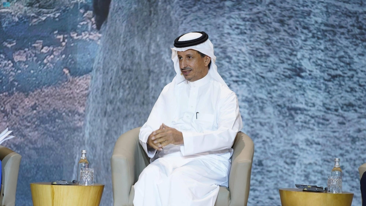 

أحمد الخطيب متحدثا في المنتدى