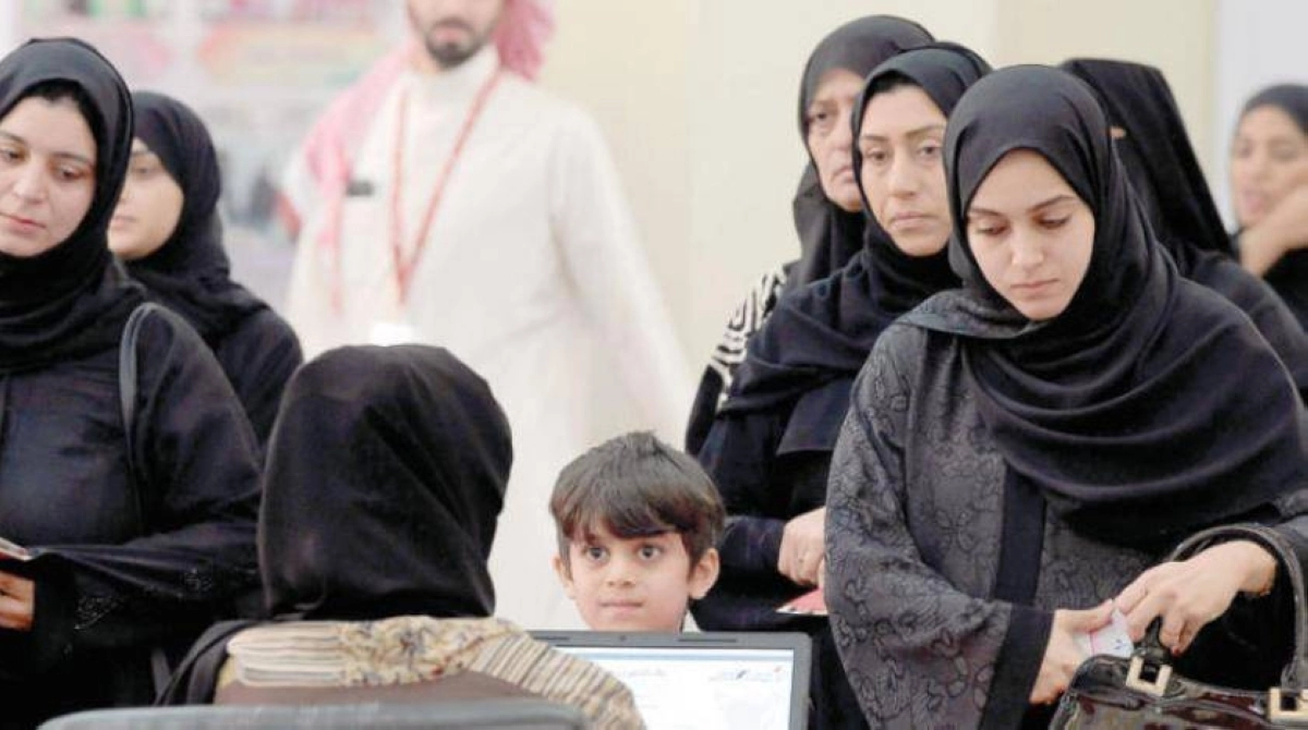 

حضور لافت للمرأة في الانتخابات النيابية                                                          (مكة)