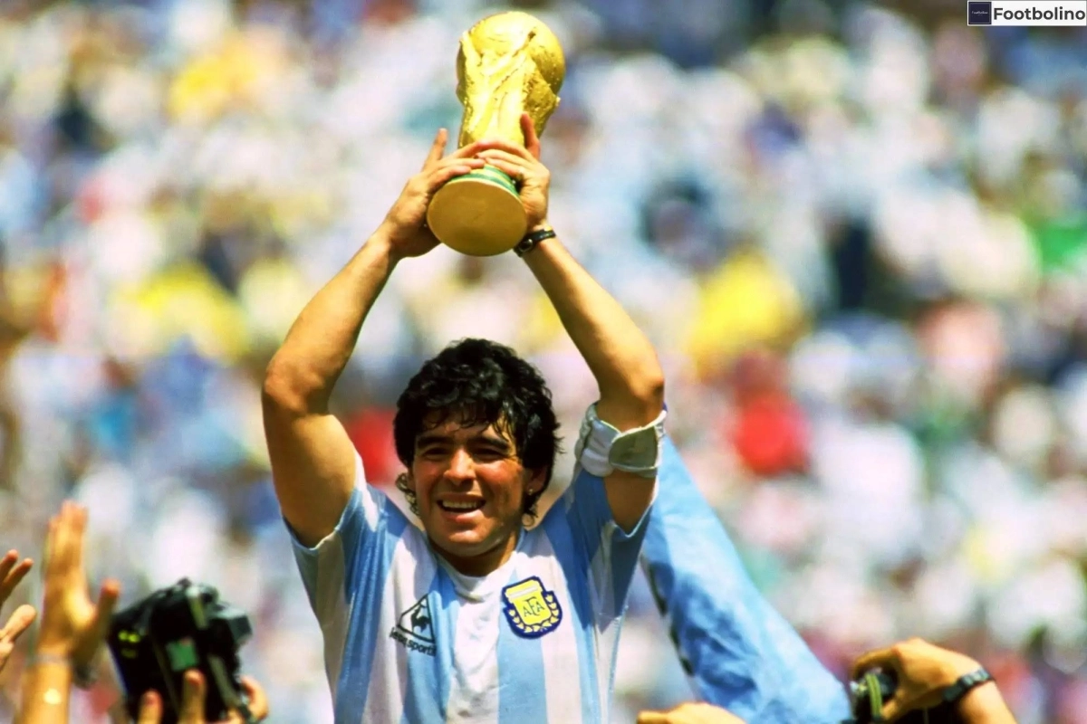 دييغو أرماندو مارادونا