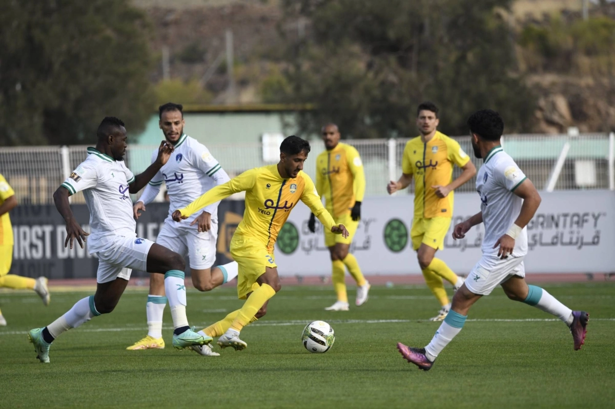 من لقاء العين والشعلة