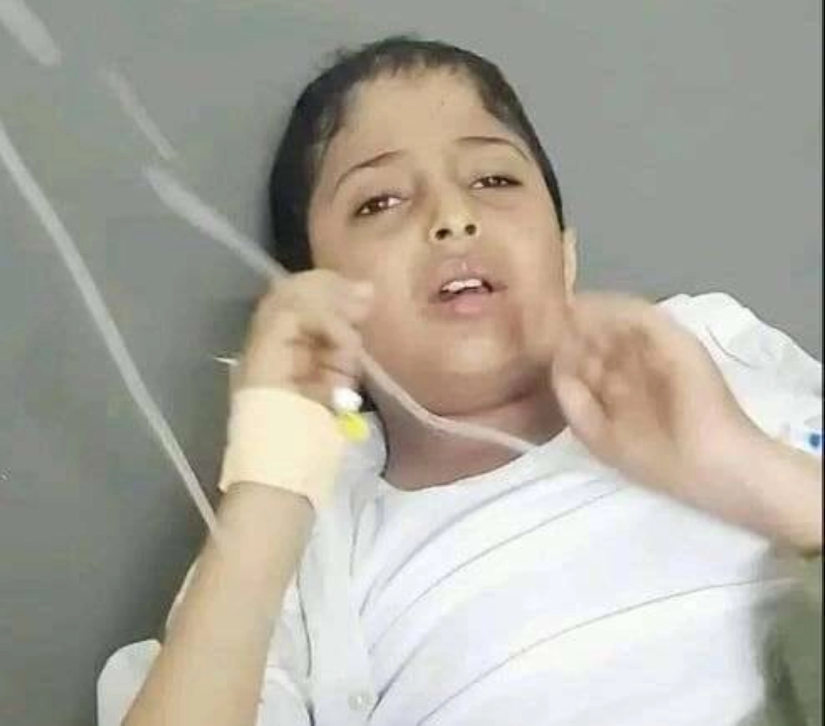 أحد ضحايا الحقن الحوثية (مكة)