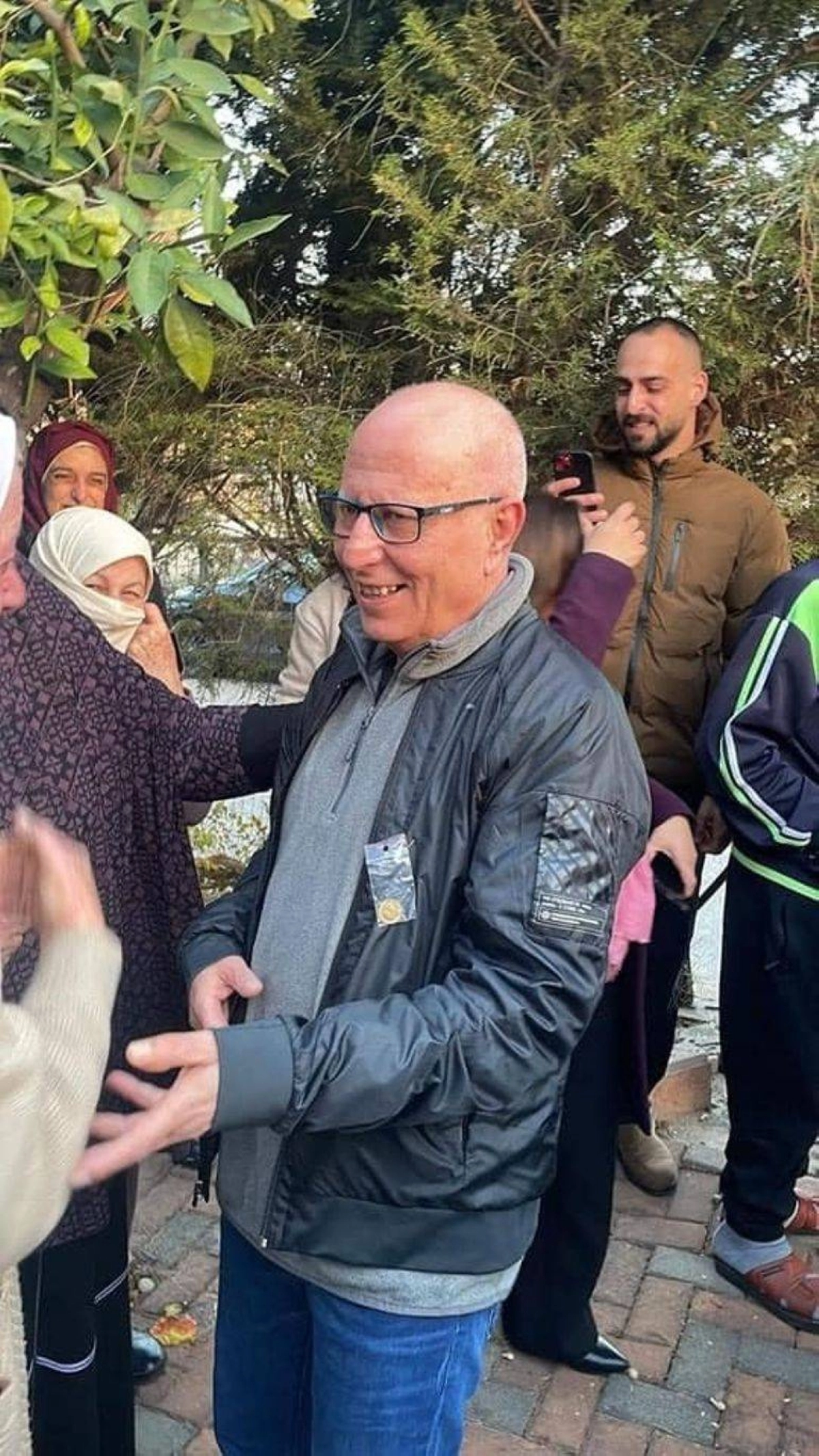 كريم يونس بعد الافراج عنه (مكة)