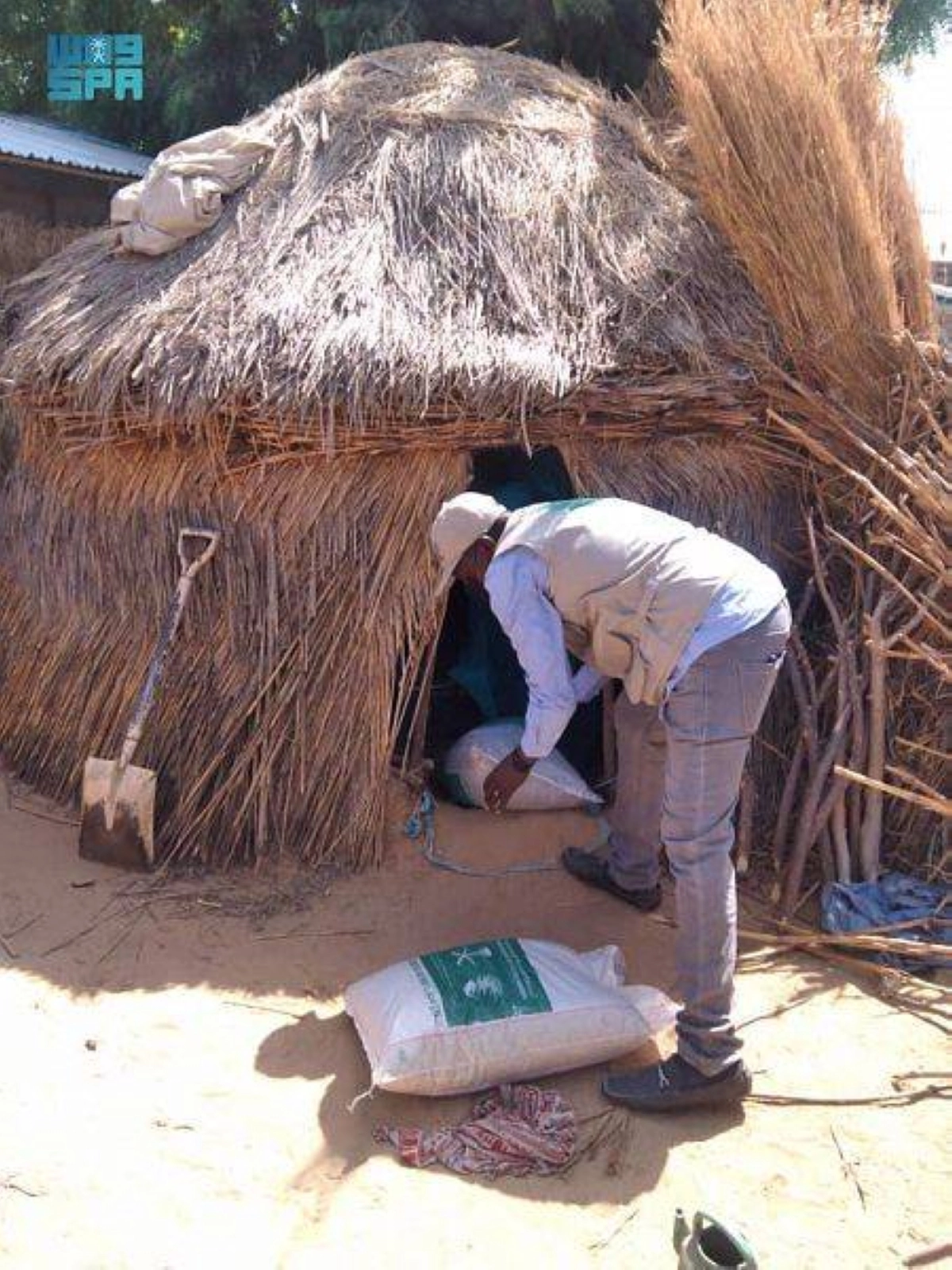 ايصال السلال لأماكن النازحين