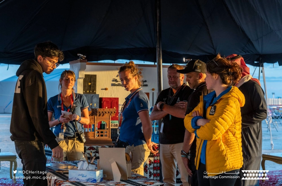 اعجاب الزوار بالحرف اليدوية