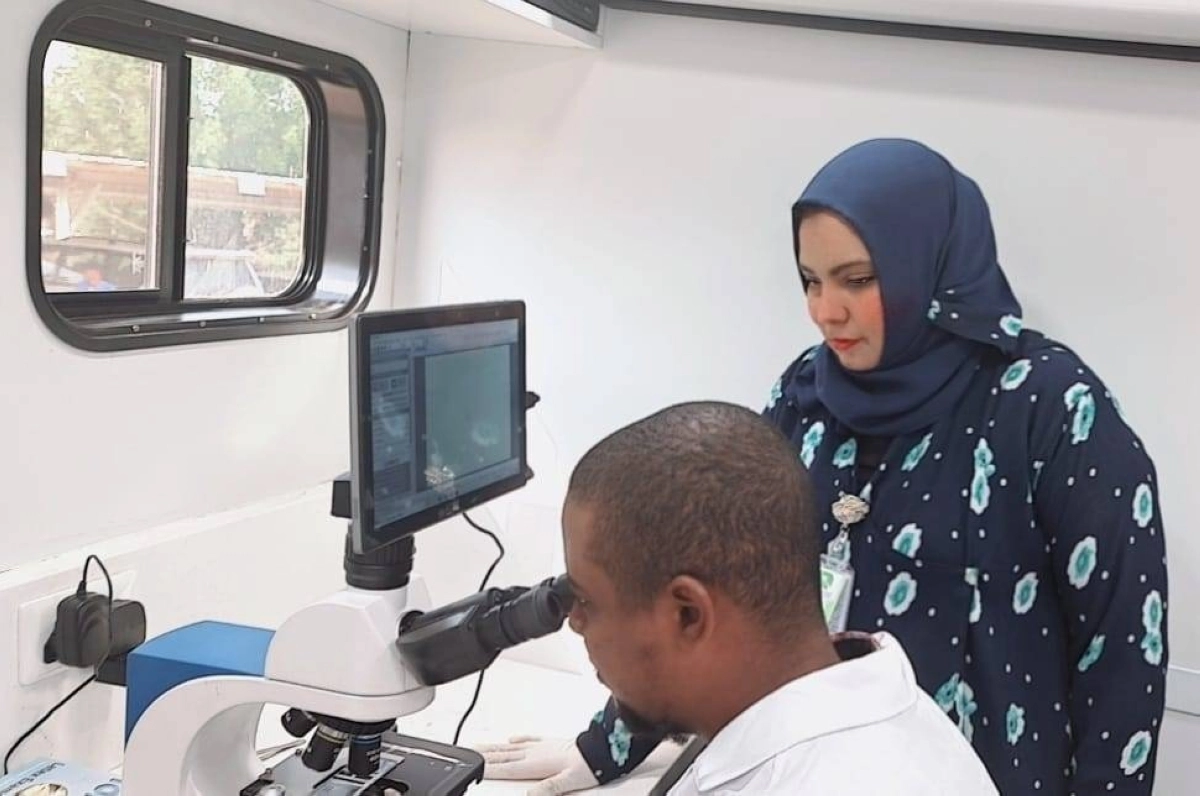 أحد المعامل المتنقلة (مكة)