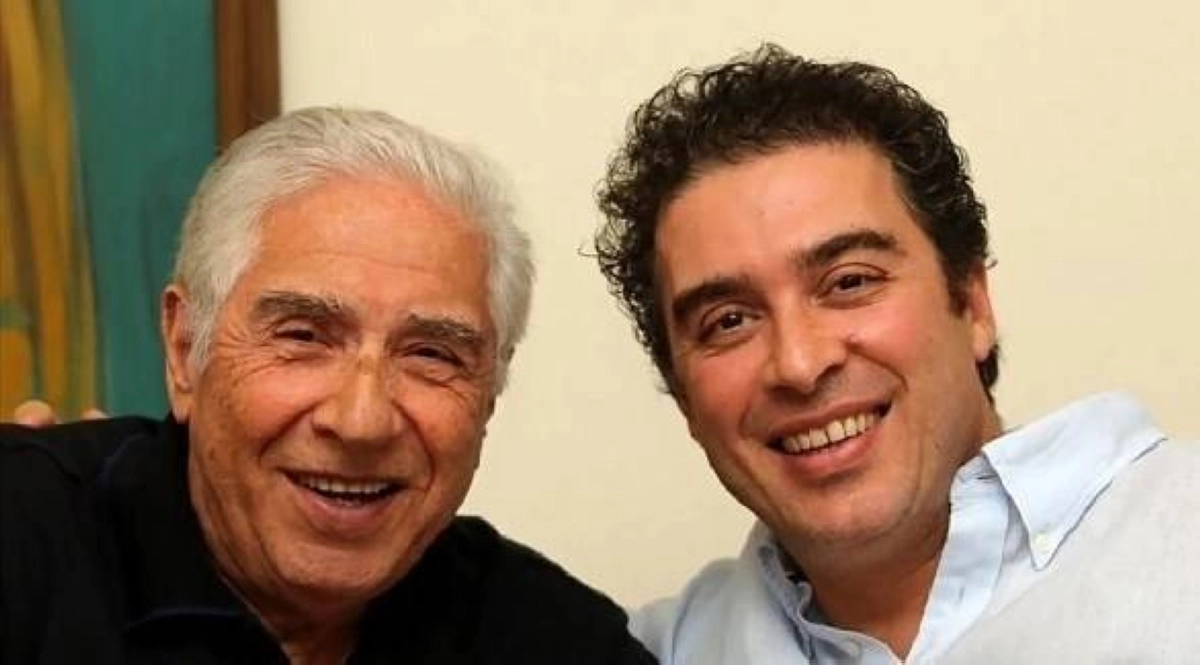 سياماك نمازي ووالده