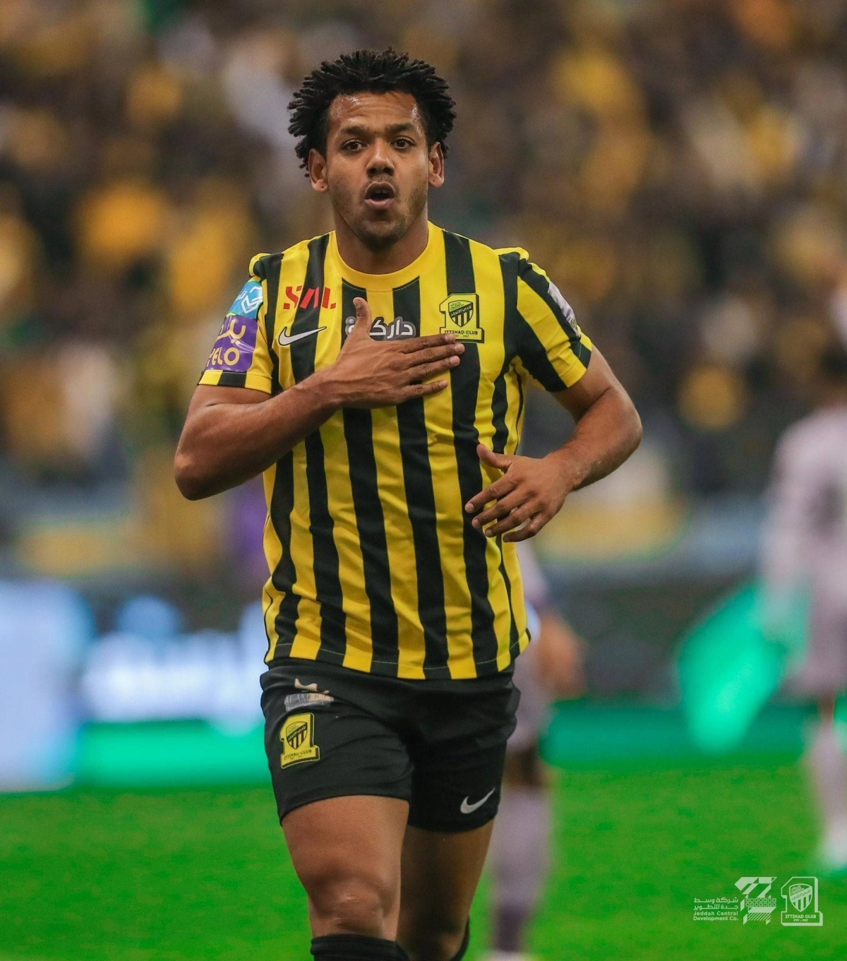 روما بعد تسجيله الهدف الأول