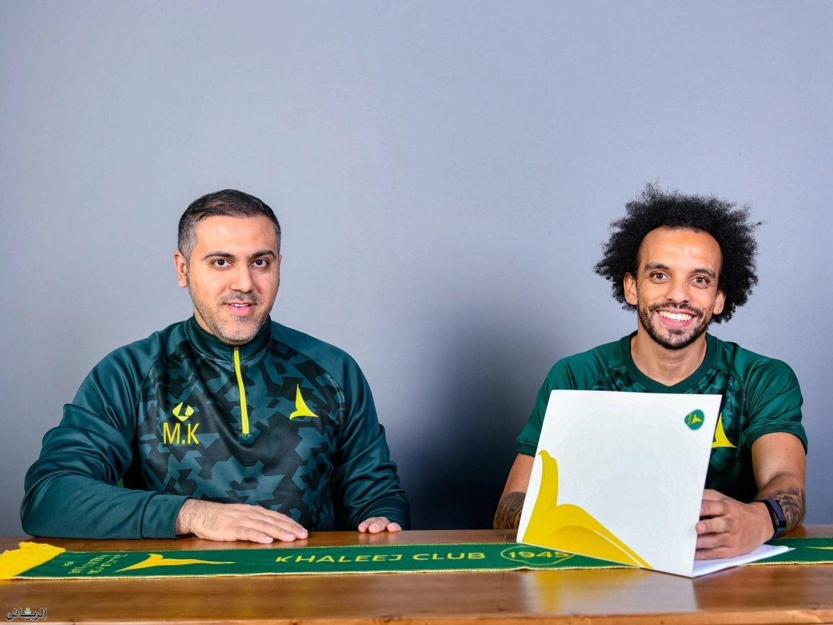 

فابيو مارتينيز يوقع للخليج