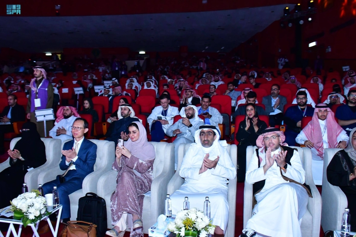 عدد من حضور حفل تسليم الجوائز (مكة)