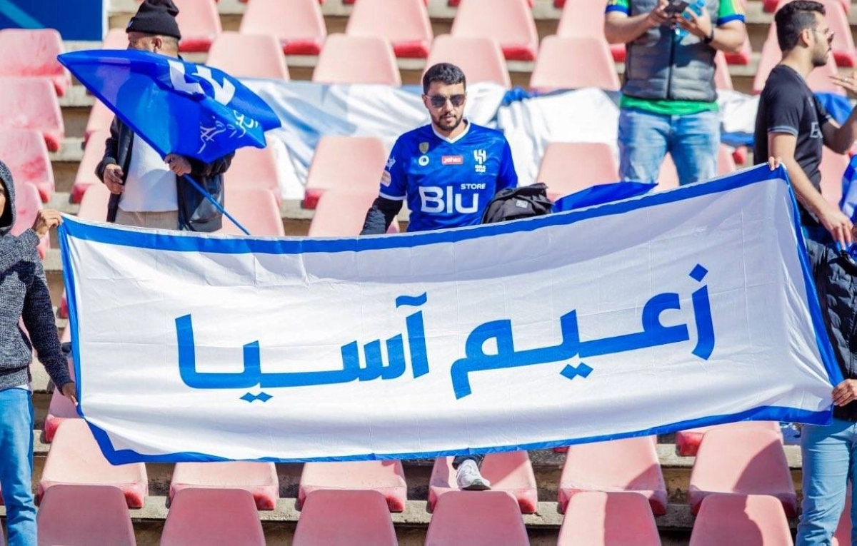 جماهير الزعيم حضرت المباراة