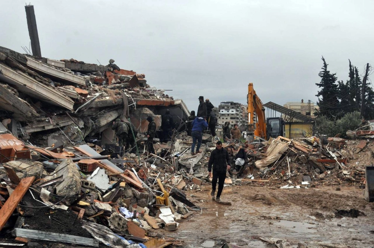 

منازل انهارت في سوريا بسبب الزلزال                                                                                                 (د ب أ)