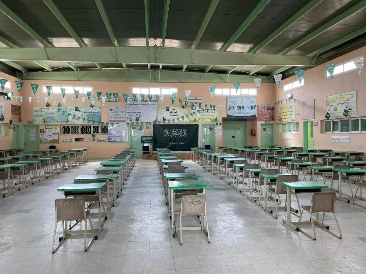 

الفصول جاهزة لاختبارات الفصل الثاني اليوم                                             (مكة)