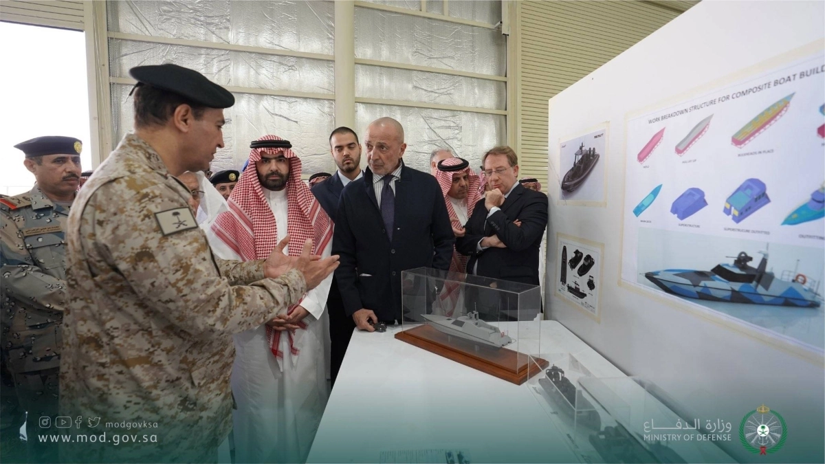 شرح تفصيلي لاحد الزوارق المصنعة محليا (مكة)