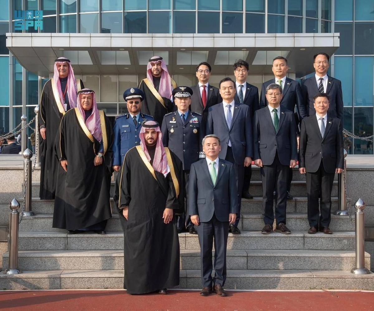 وزيرا الدفاع