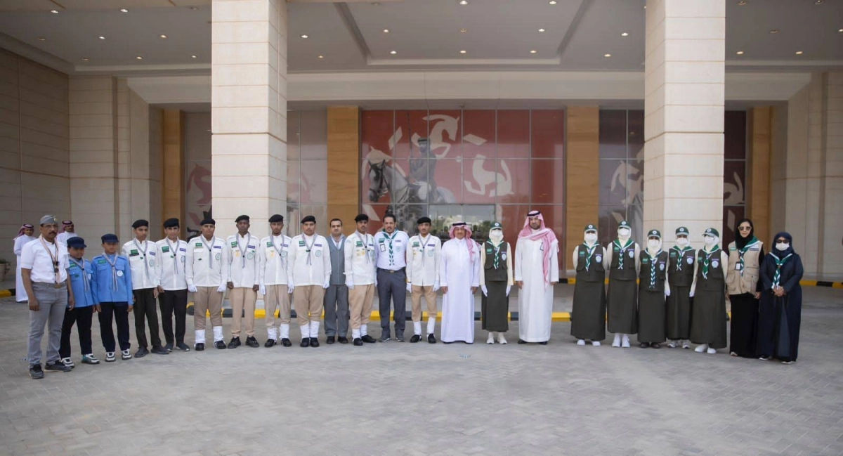 يوسف البنيان خلال مشاركته في الاحتفاء بيوم العلم (مكة)