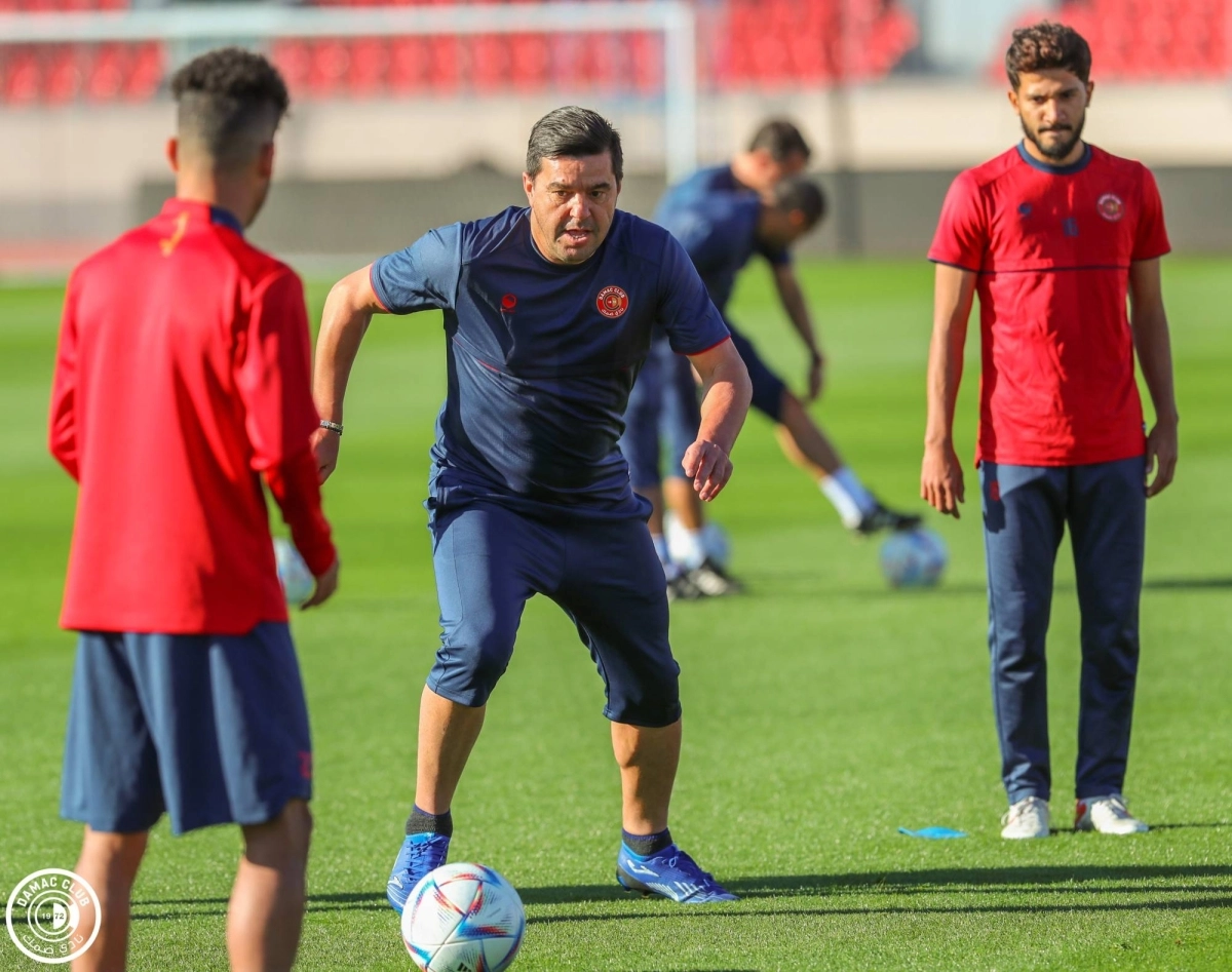 

كوزمين خلال تدريبات ضمك