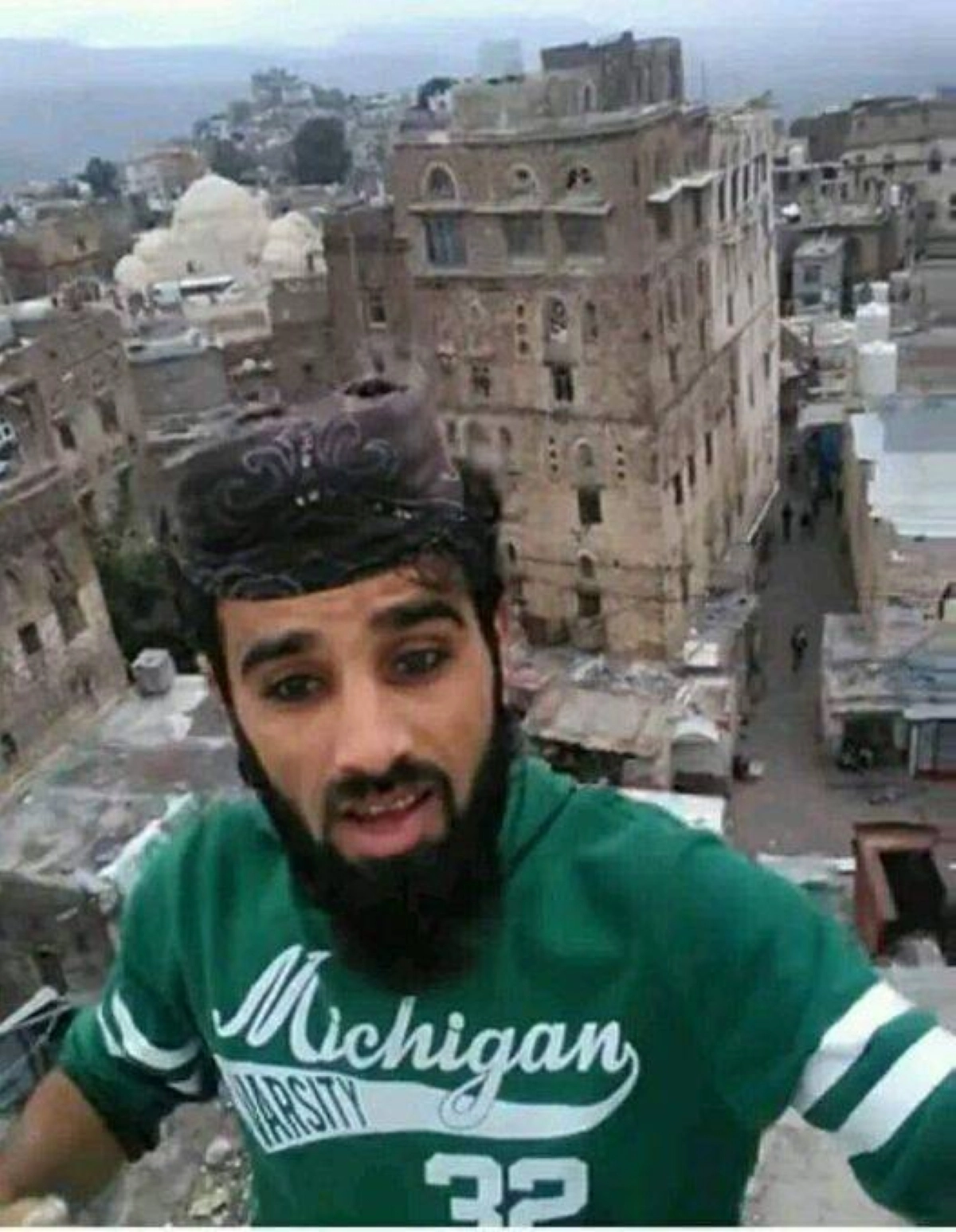 

حمدي عبد الرزاق