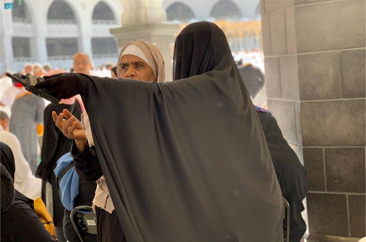 

من الخدمات المقدمة لمصليات النساء بالحرم                                                    (مكة)